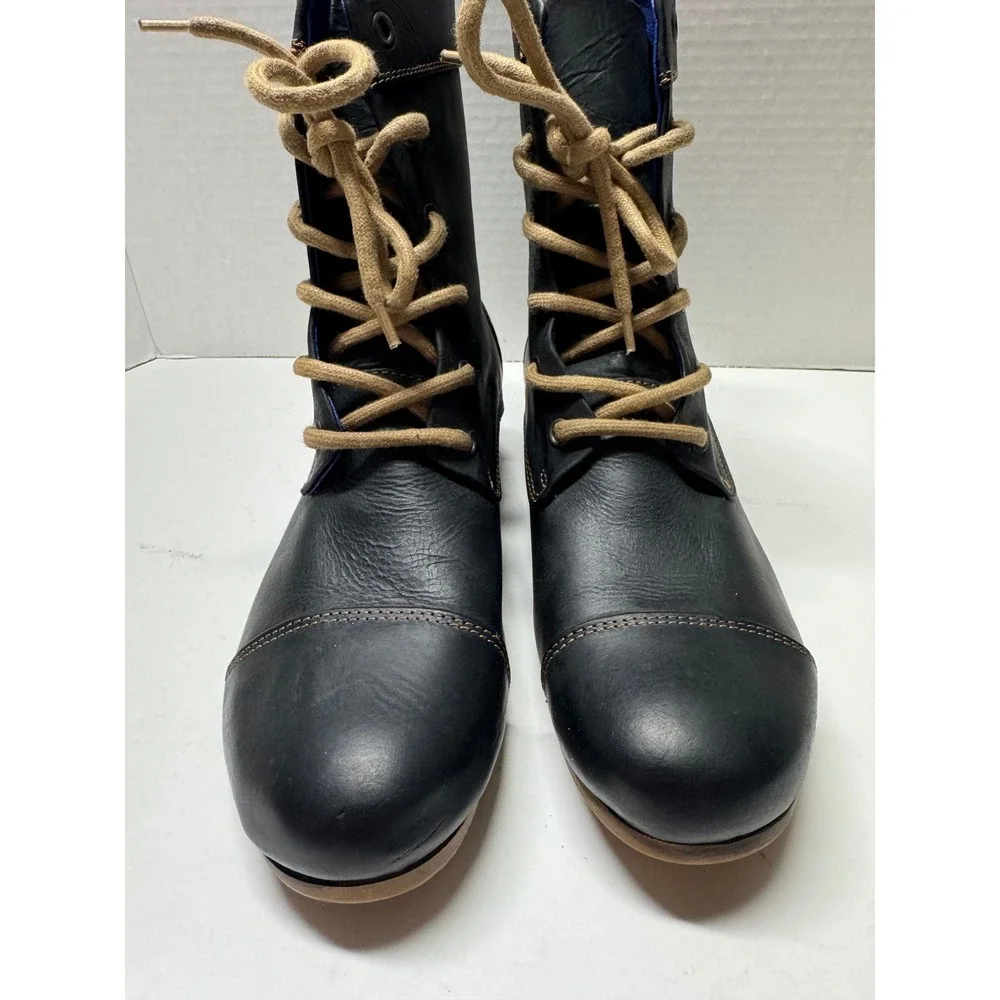 John Fluevog Radio CBC Black Leather Lace Up Cap Toe Boots Blue Lining‎ Mens 7